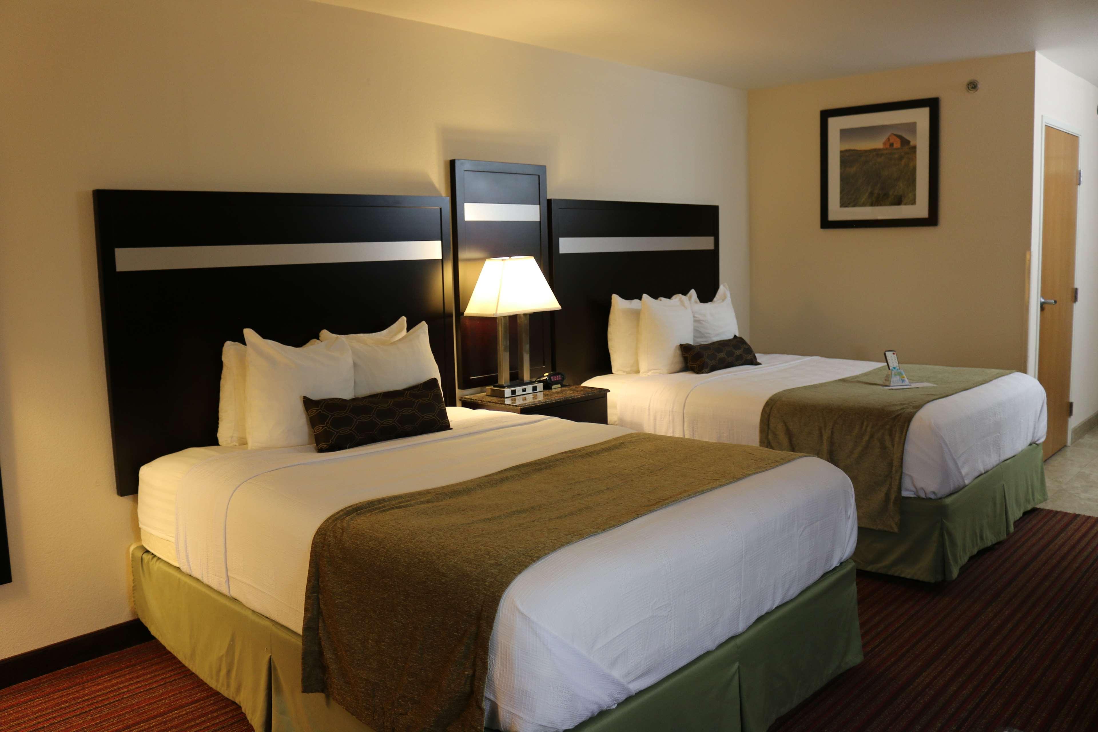 Best Western Parsons Inn Exterior photo